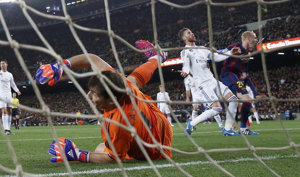 Da un&#39;altra angolazione. Il gol di Mathieu (Reuters)